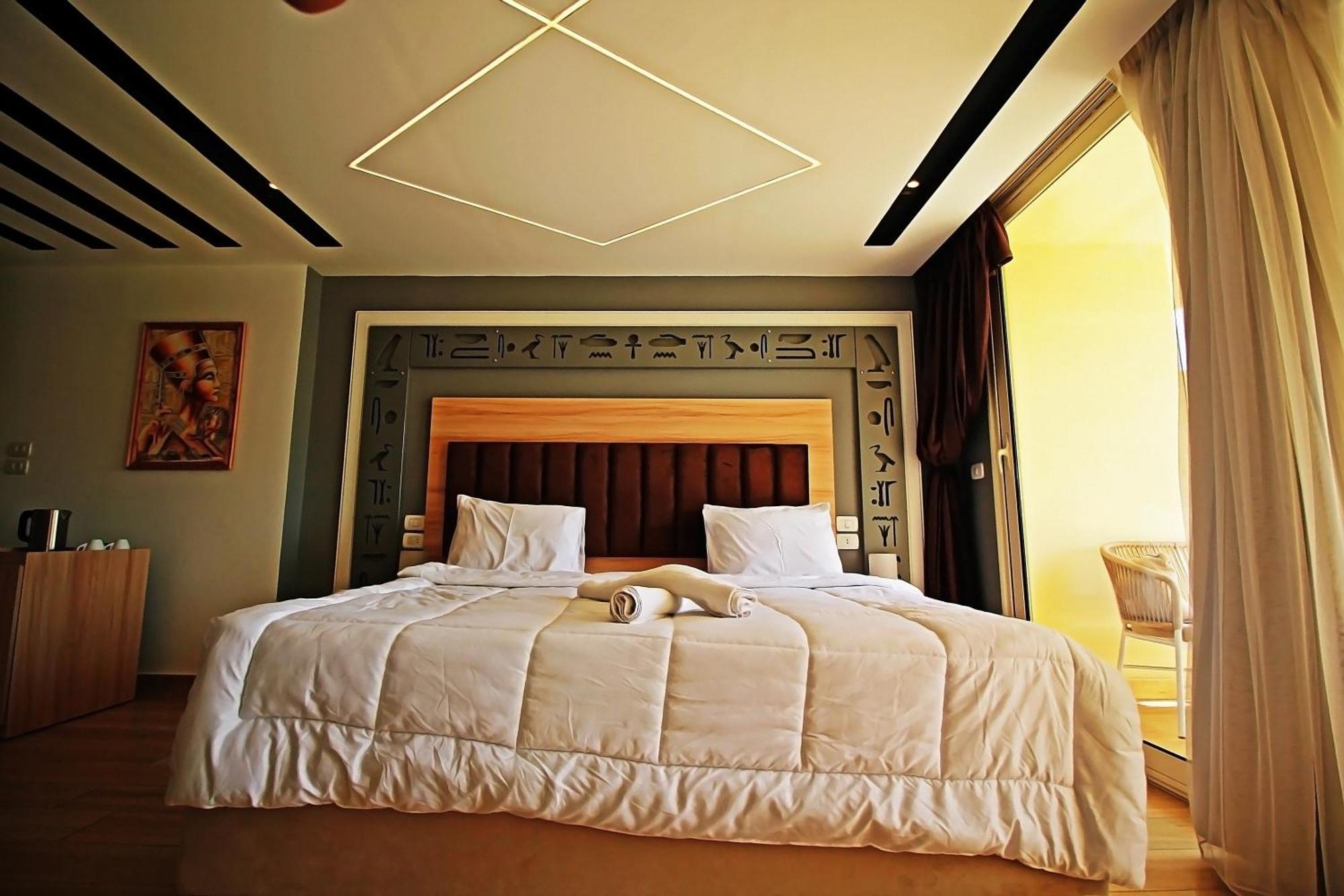 The Platinum Pyramid View Inn Kafrat al Jabal Exterior foto