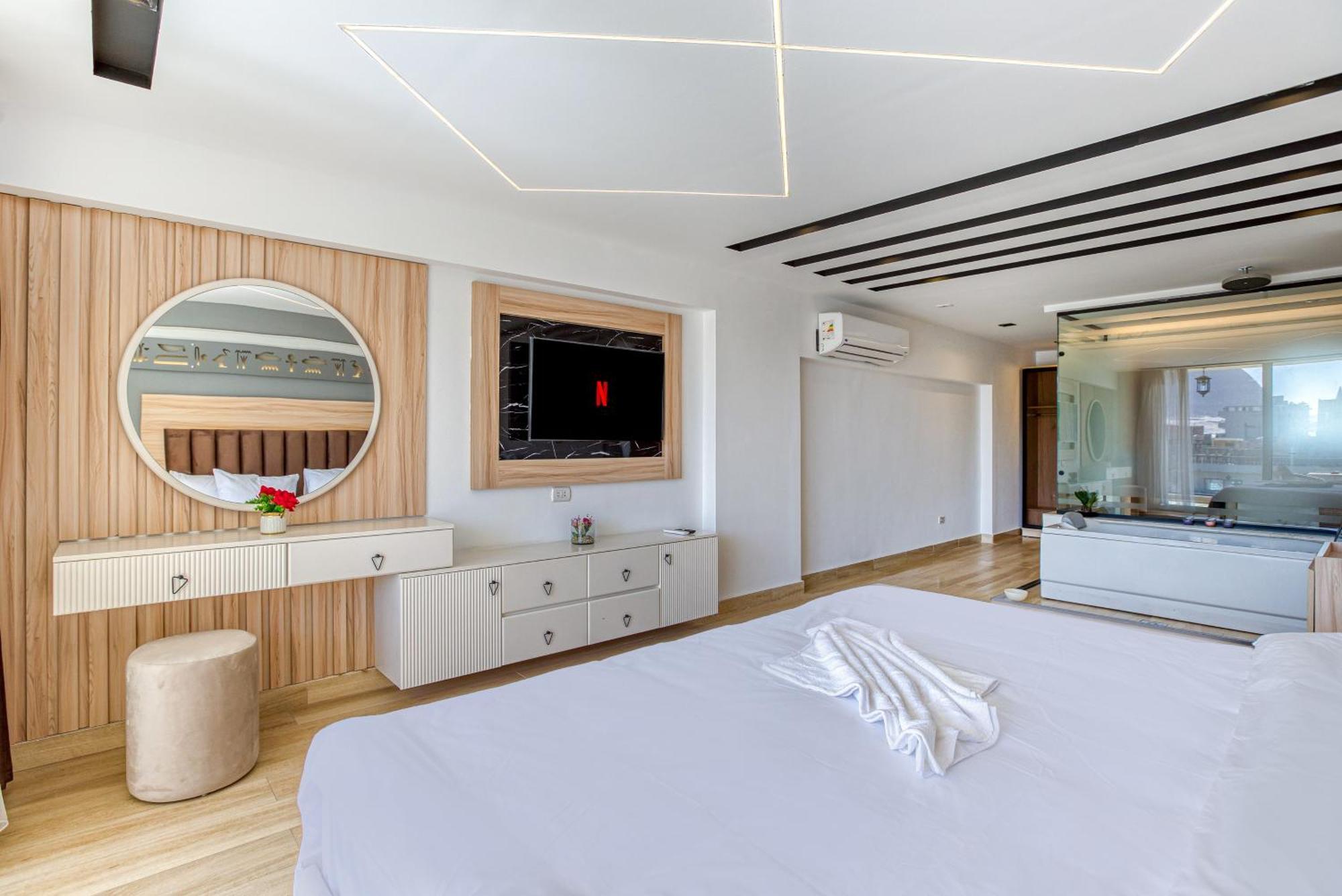 The Platinum Pyramid View Inn Kafrat al Jabal Exterior foto