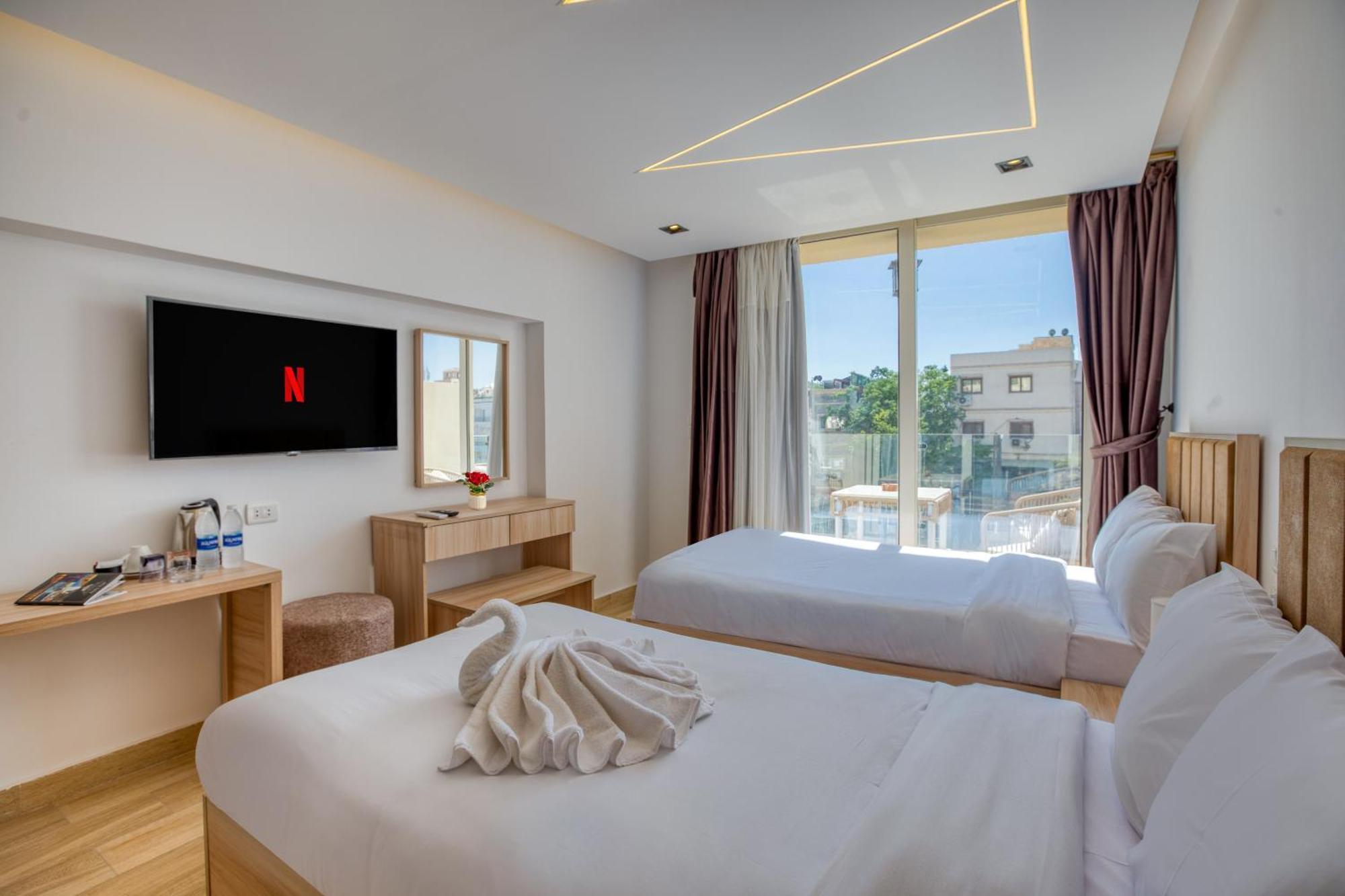 The Platinum Pyramid View Inn Kafrat al Jabal Exterior foto