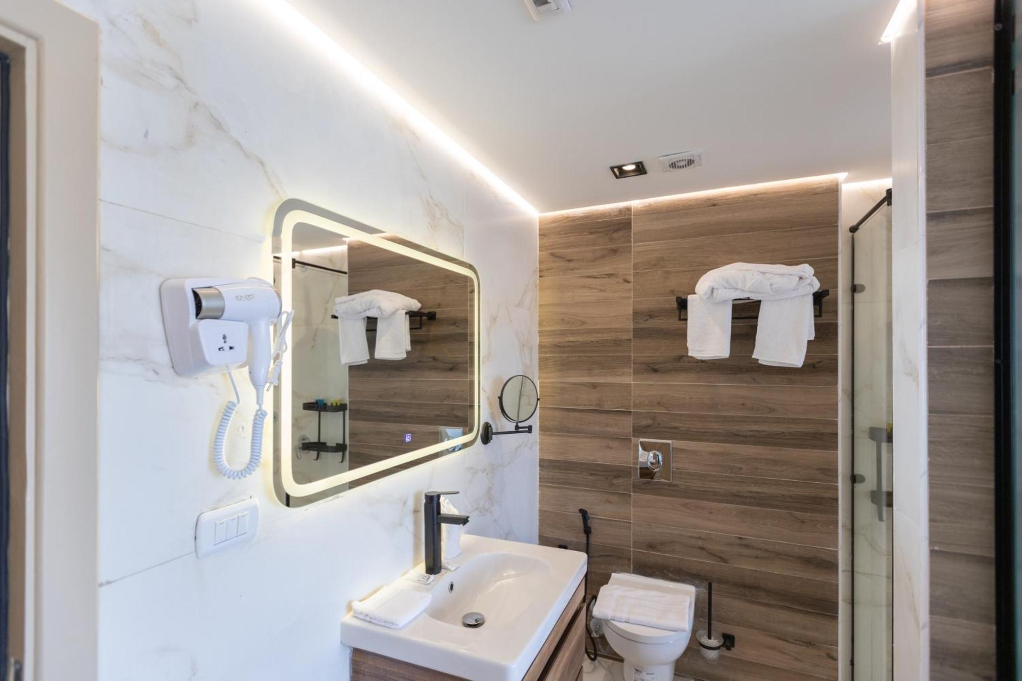 The Platinum Pyramid View Inn Kafrat al Jabal Exterior foto